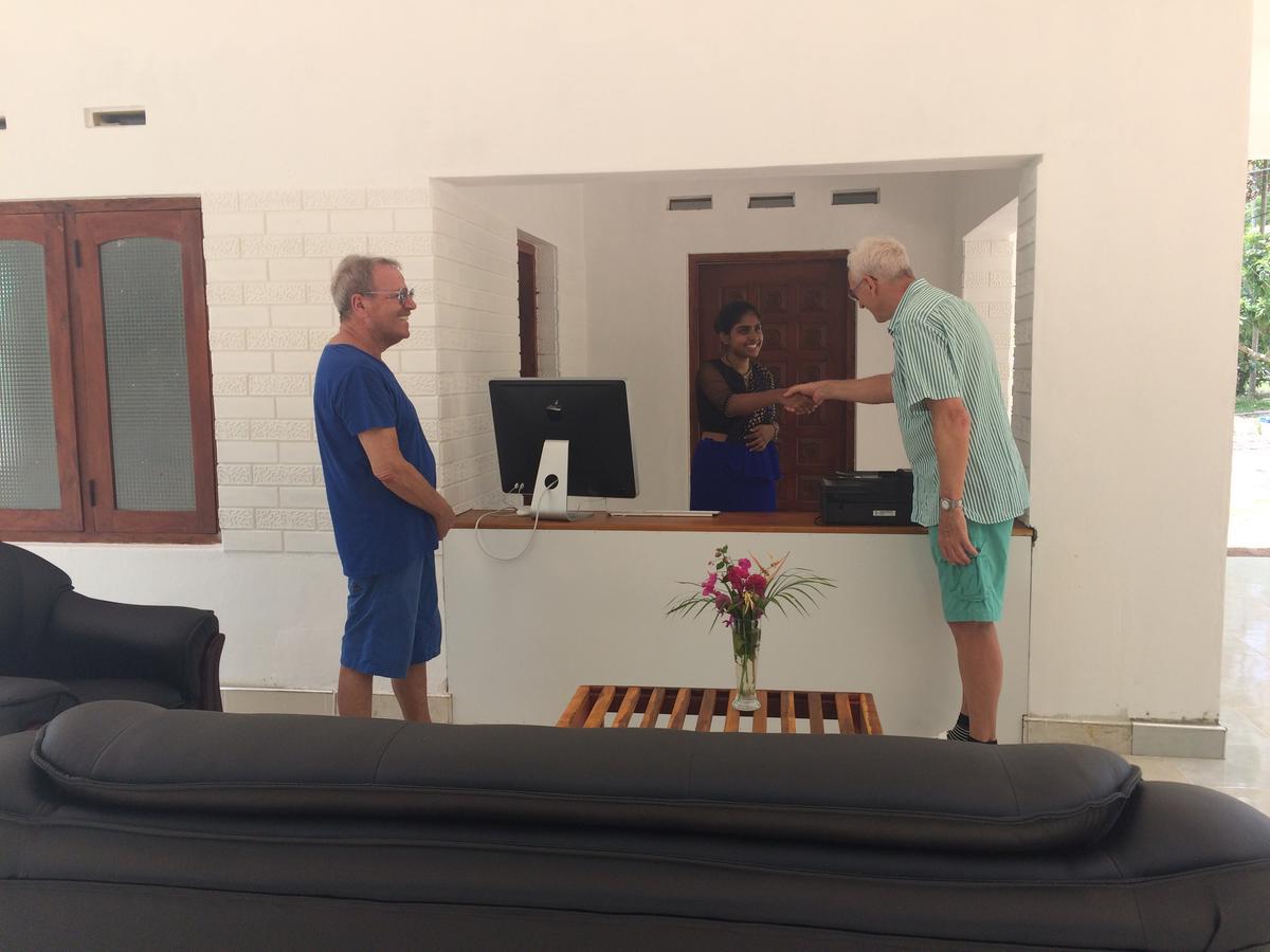 Anuhas Airport Villas Katunayaka Εξωτερικό φωτογραφία